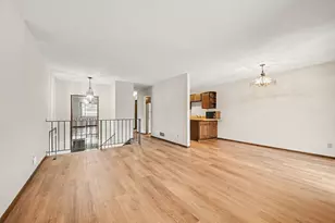 6925 MacBeth Cir, Woodbury, MN 55125 - Photo 9