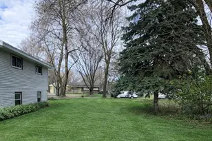 7849 Florida Cir N, Brooklyn Park, MN 55445 - Photo 43