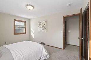 7533 Imperial Dr N, Brooklyn Park, MN 55443 - Photo 17