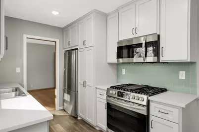 11109 Thomas Avenue S, Bloomington, MN 55431 - Photo 13