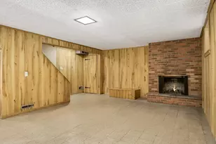 11109 Thomas Ave S, Bloomington, MN 55431 - Photo 25