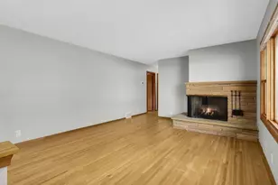 11109 Thomas Ave S, Bloomington, MN 55431 - Photo 5