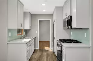 11109 Thomas Ave S, Bloomington, MN 55431 - Photo 11