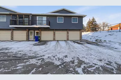 2063 N Park Drive #6, Saint Paul, MN 55119 - Photo 1