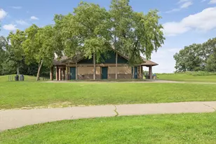 309 Bridge St, Shoreview, MN 55126 - Photo 31