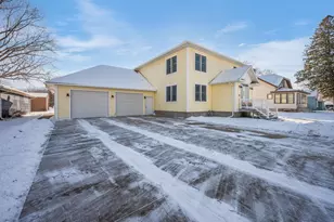 211 Dugan Street S, Welcome, MN 56181 - Photo 39