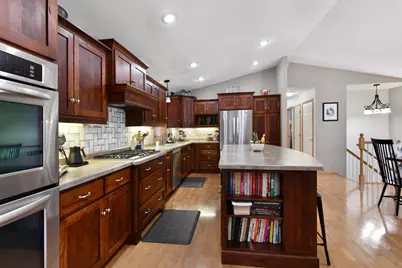 310 7th Avenue S, Sartell, MN 56377 - Photo 5