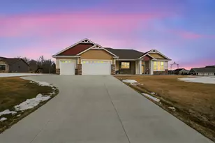 1013 Birch Ave NE, Montgomery, MN 56069 - Photo 13