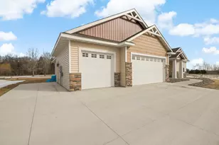 1013 Birch Ave NE, Montgomery, MN 56069 - Photo 15
