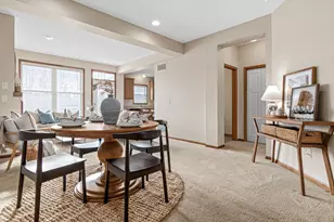 10759 Falling Water Ln, Woodbury, MN 55129 - Photo 5