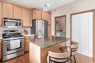 10759 Falling Water Ln, Woodbury, MN 55129 - Photo 11