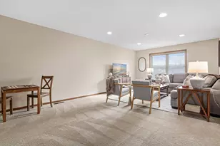 10759 Falling Water Ln, Woodbury, MN 55129 - Photo 17