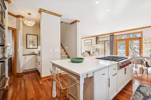 816 Westwood Dr S, Golden Valley, MN 55416 - Photo 13