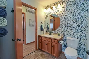 2223 Fairbanks Dr, North Mankato, MN 56003 - Photo 19