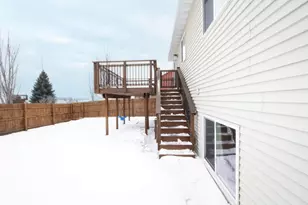 2223 Fairbanks Dr, North Mankato, MN 56003 - Photo 45