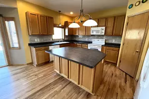 1868 Moccasin Dr, Waconia, MN 55387 - Photo 5