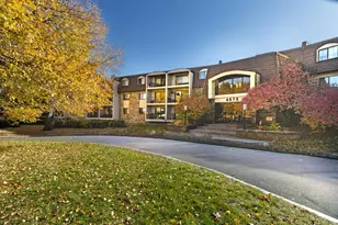 4575 W 80th St Cir, Bloomington, MN 55437 - Photo 3