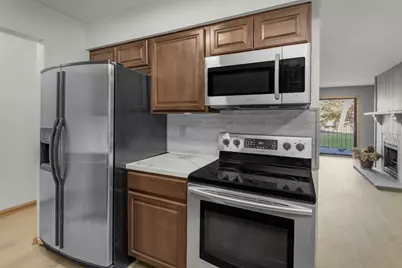 4575 W 80th Street Circle #116, Bloomington, MN 55437 - Photo 11