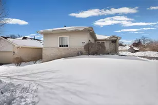 15025 Everleigh Cir, Rosemount, MN 55068 - Photo 3