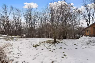 16787 Whittington Walk, Eden Prairie, MN 55346 - Photo 29