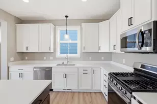 17936 Gresford Ln, Lakeville, MN 55044 - Photo 7