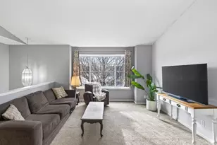 912 Kayla Cir, Belle Plaine, MN 56011 - Photo 3