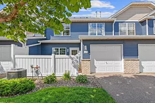 422 Hickory Ln N, Oakdale, MN 55128 - Photo 1