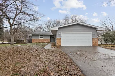 16420 4th Avenue N, Plymouth, MN 55447 - Photo 1