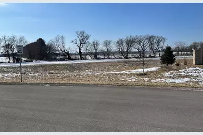 2961 Glenwood Road SW, Rochester, MN 55902 - Photo 3