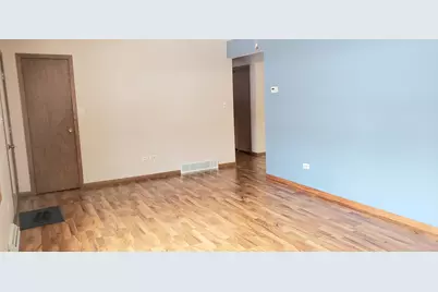 801 3rd Street SW, Wells, MN 56097 - Photo 3