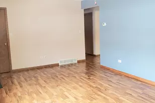 801 3rd St SW, Wells, MN 56097 - Photo 3