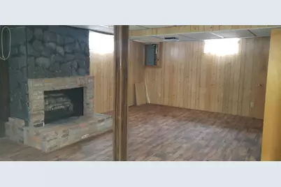 801 3rd Street SW, Wells, MN 56097 - Photo 27