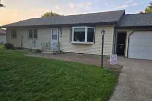 801 3rd St SW, Wells, MN 56097 - Photo 1