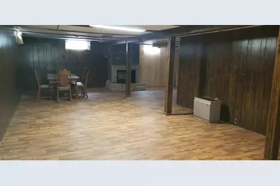 801 3rd Street SW, Wells, MN 56097 - Photo 25