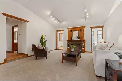 1090 Buckridge Drive NE, Rochester, MN 55906 - Photo 11