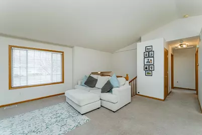 4862 Savannah Drive NW, Rochester, MN 55901 - Photo 3