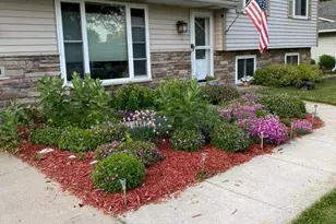 8414 72nd St S, Cottage Grove, MN 55016 - Photo 1