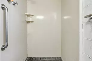 2009 Brookview Dr, Brooklyn Center, MN 55430 - Photo 23