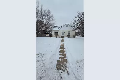 2111 Green Avenue, Anoka, MN 55303 - Photo 3