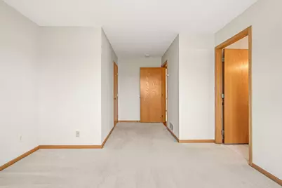 905 W Ridge Court #7, New Richmond, WI 54017 - Photo 13