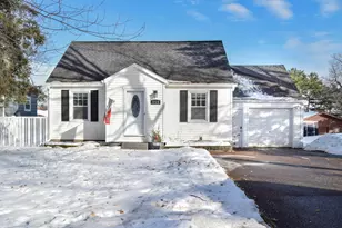 459 Woodruff Ave, Roseville, MN 55113 - Photo 5