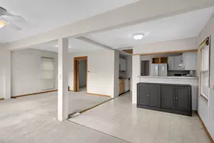 351 Stinson St, Saint Paul, MN 55117 - Photo 5