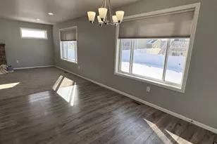 6163 Maple Valley Dr S, Fargo, ND 58104 - Photo 17