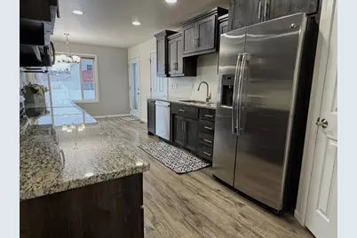 6163 Maple Valley Drive S, Fargo, ND 58104 - Photo 9