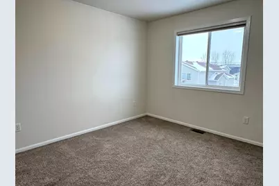 6163 Maple Valley Drive S, Fargo, ND 58104 - Photo 43