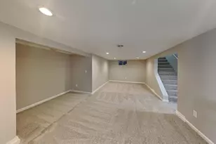 2942 Zenith Ave N, Robbinsdale, MN 55422 - Photo 13