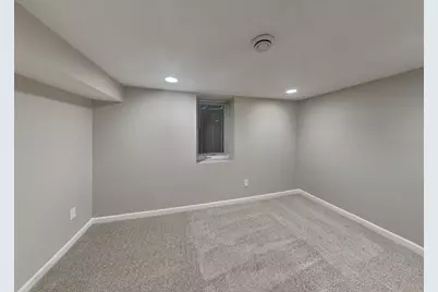 2942 Zenith Avenue N, Robbinsdale, MN 55422 - Photo 9