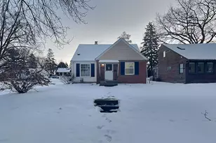 2942 Zenith Ave N, Robbinsdale, MN 55422 - Photo 1