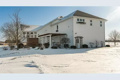 10951 County 8 Road SW, Stewartville, MN 55976 - Photo 9