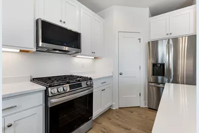 2009 Lusitano Street, Shakopee, MN 55379 - Photo 17